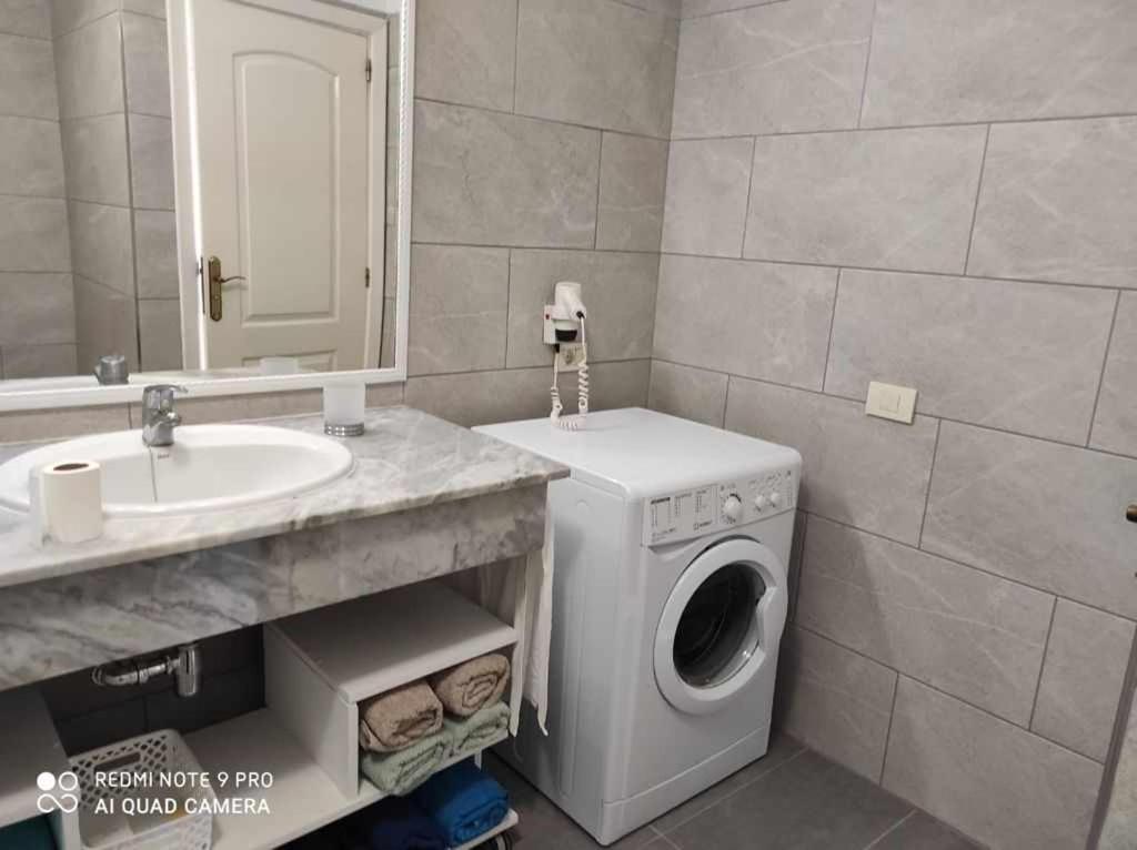 Apartamento Lazaro 26 Terraza Con Vistas Al Mar Santa Úrsula Kültér fotó
